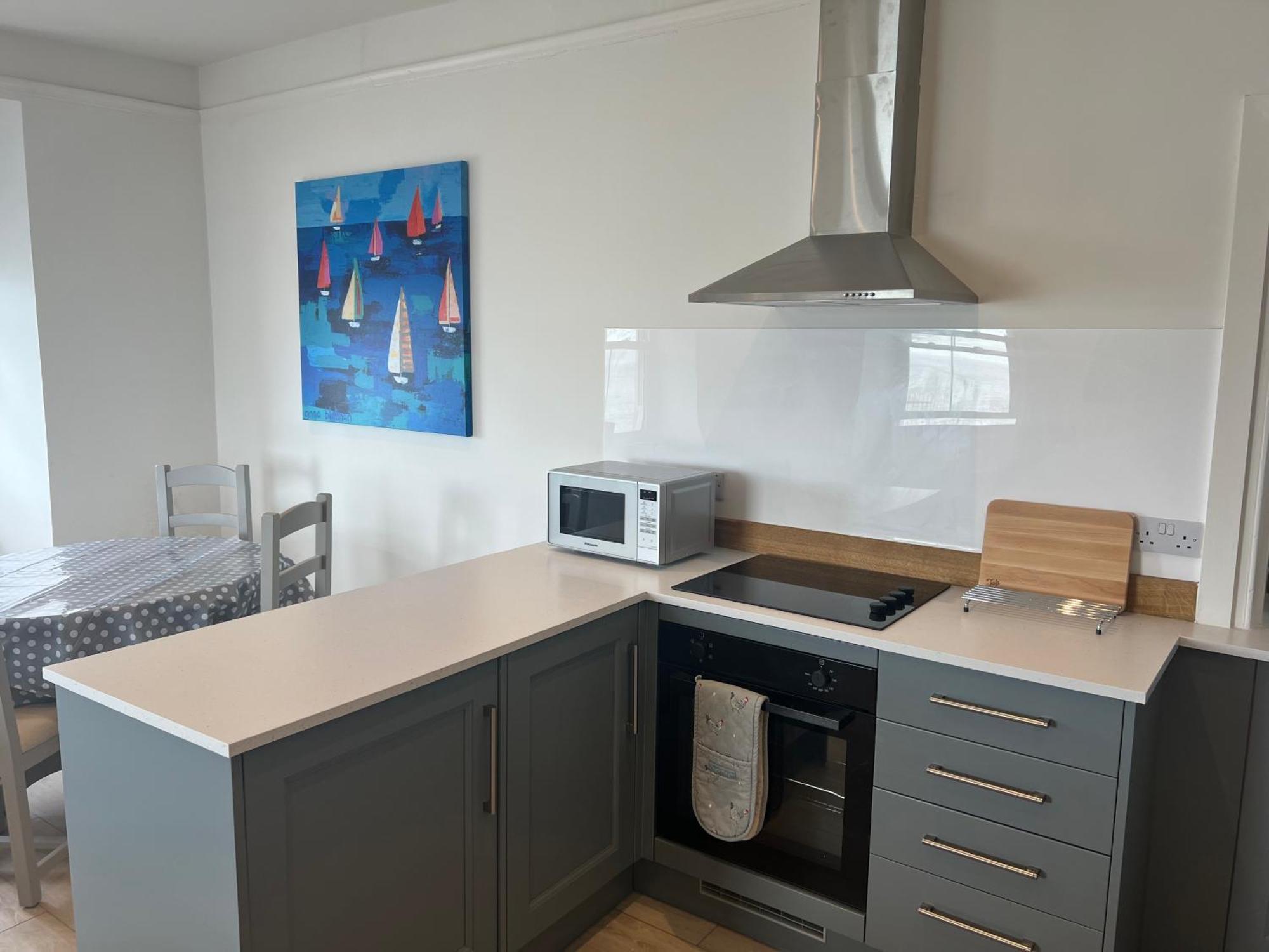 High Tides Apartment Лайм Риджис Екстериор снимка