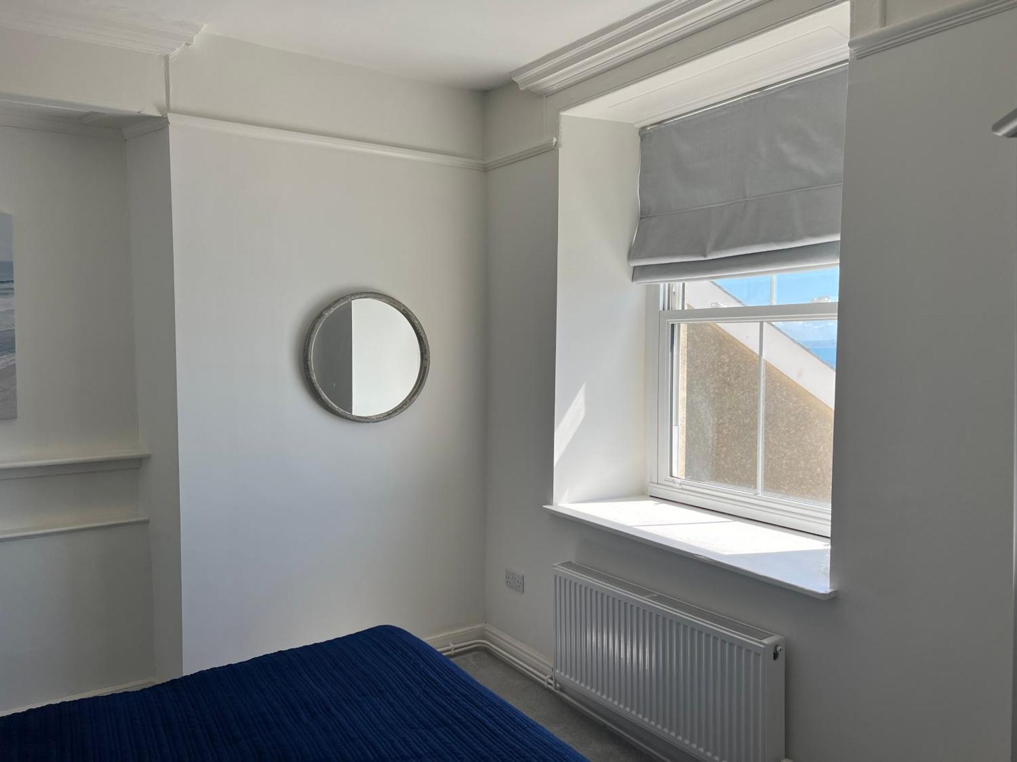 High Tides Apartment Лайм Риджис Екстериор снимка